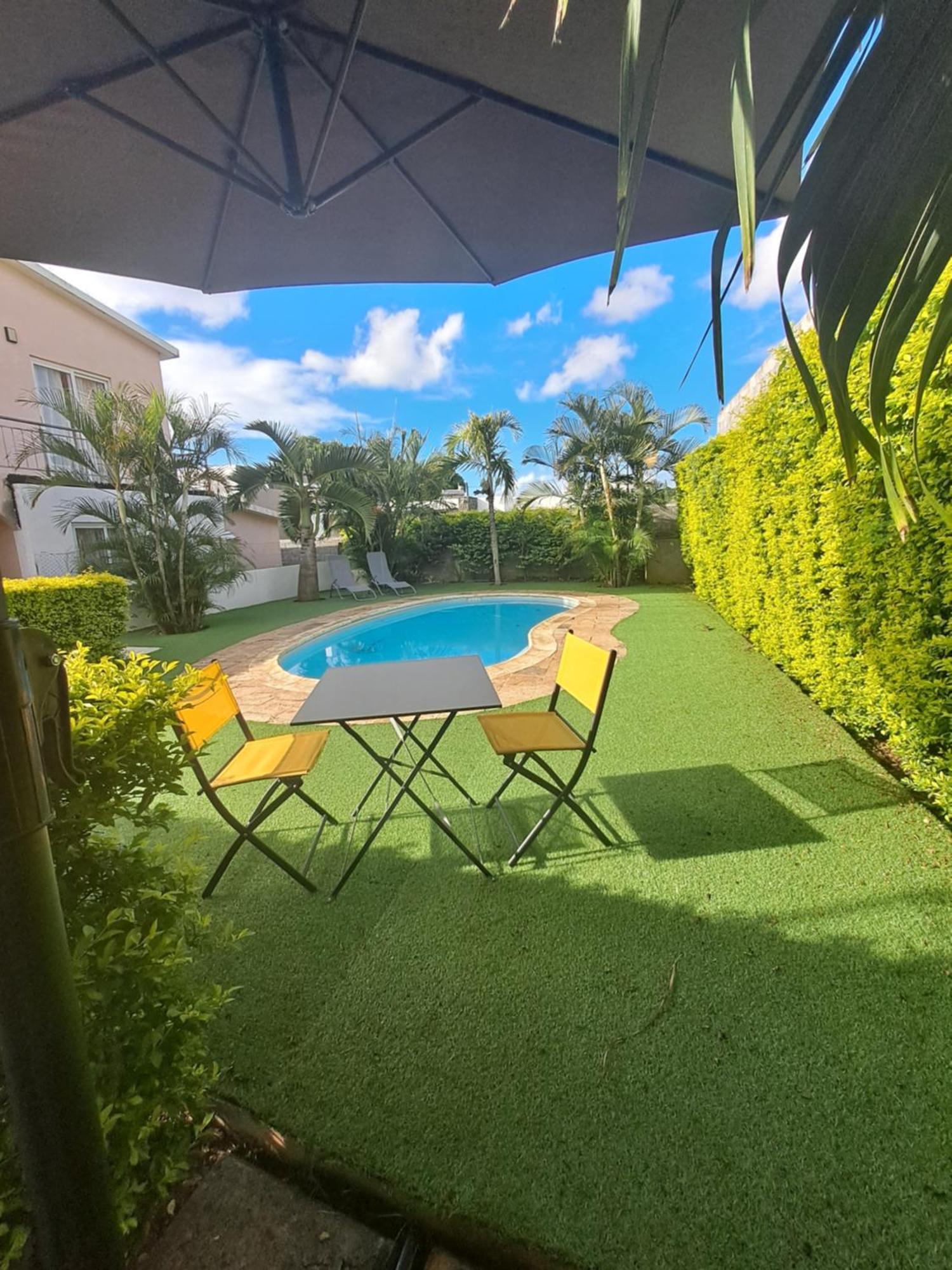 Appartement Paisible Avec Jardin & Piscine Альбион Экстерьер фото